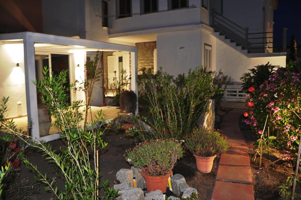 B&B Les Chambres Rooms & Suite Санта-Тереза-Галлура Экстерьер фото