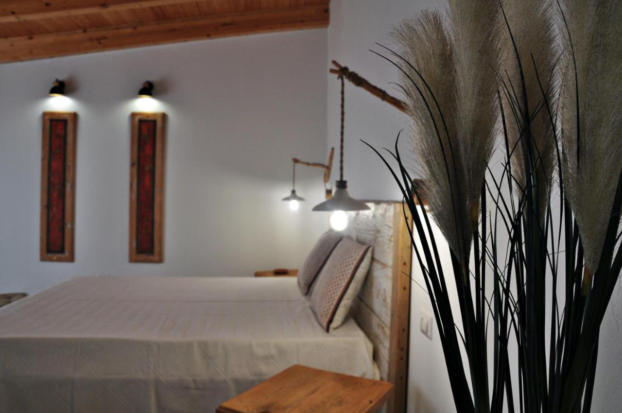 B&B Les Chambres Rooms & Suite Санта-Тереза-Галлура Экстерьер фото
